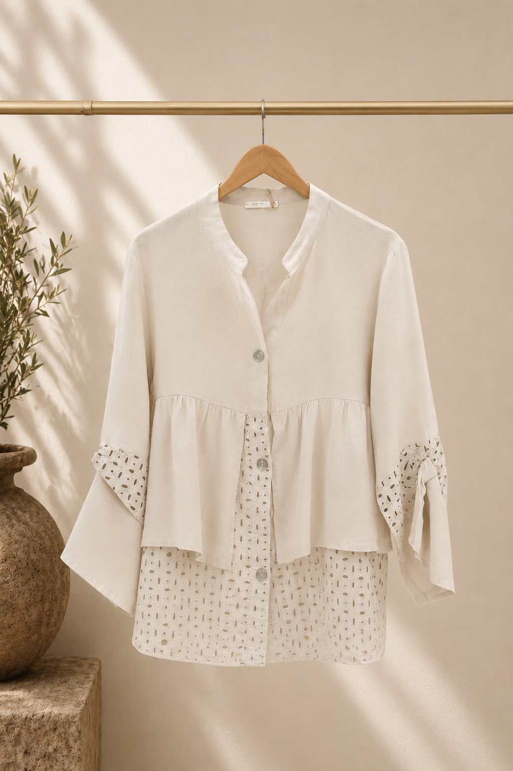 100% Linen Shirt with Patterned Hem